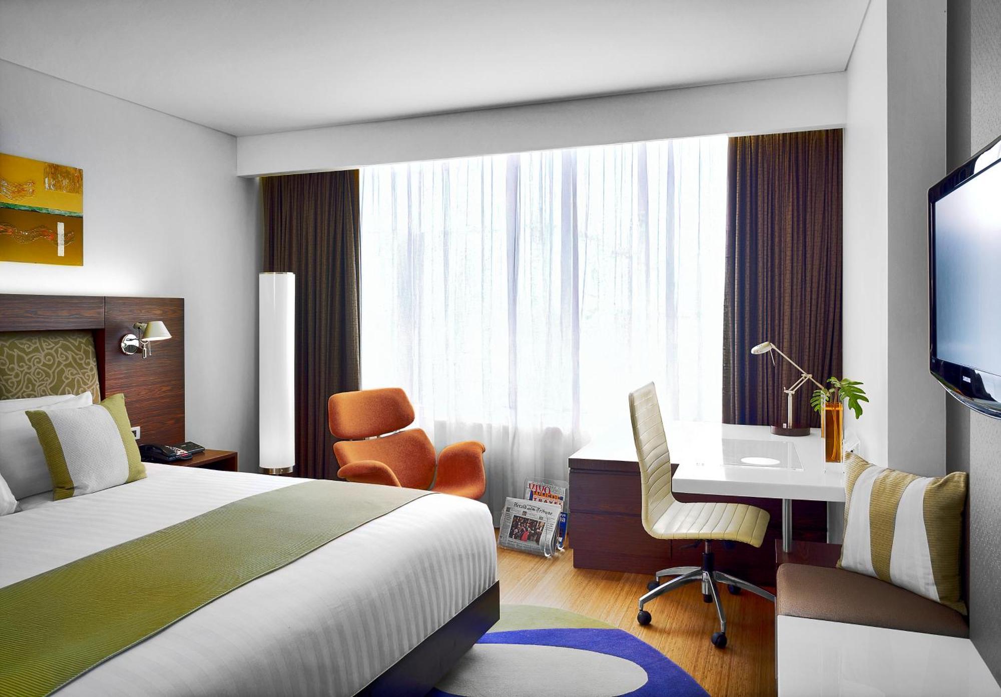 Deluxe Skyline Room,1649883355:JPEG