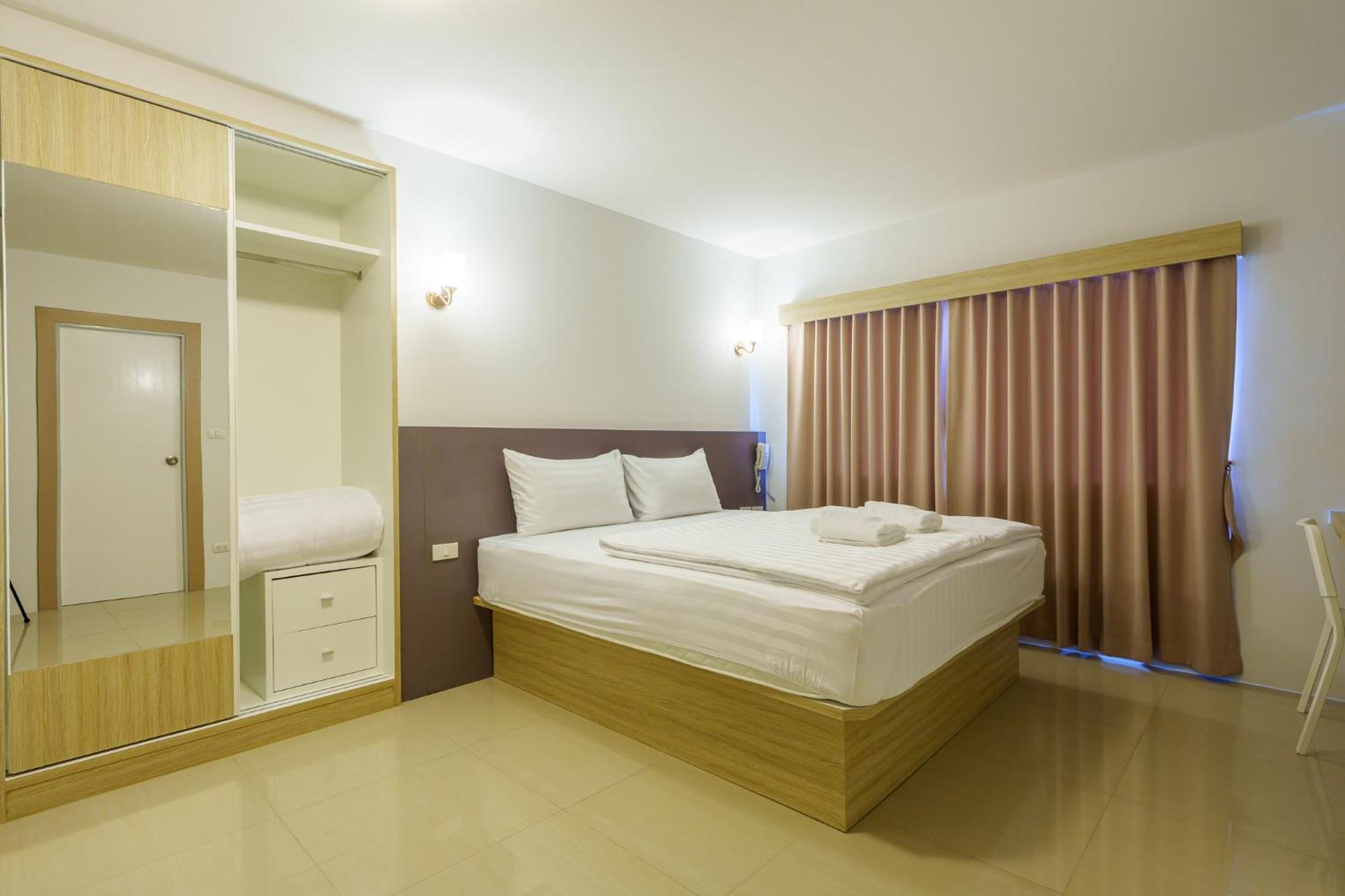 Executive Triple Room