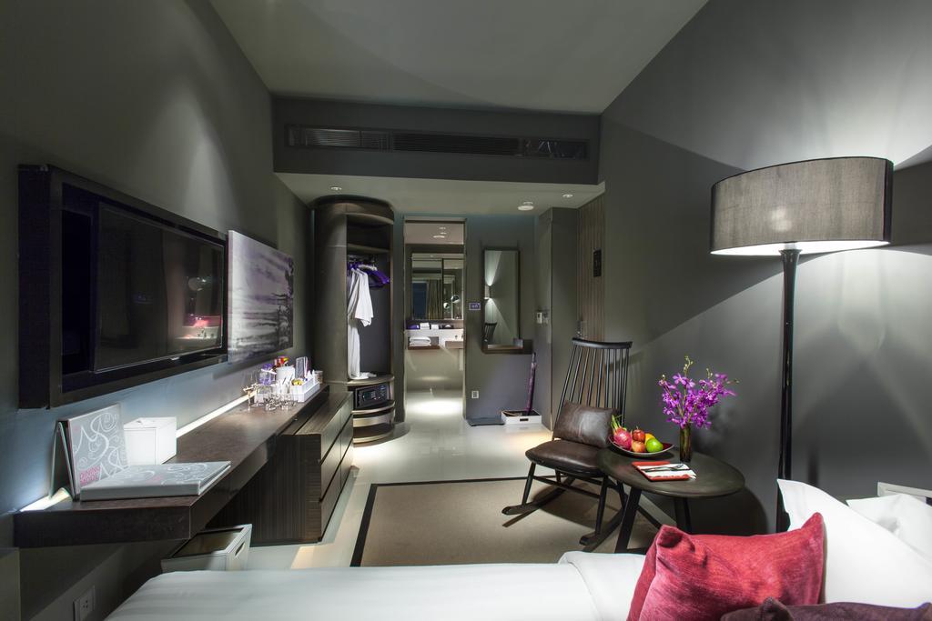 Queen Room,698377326:JPEG