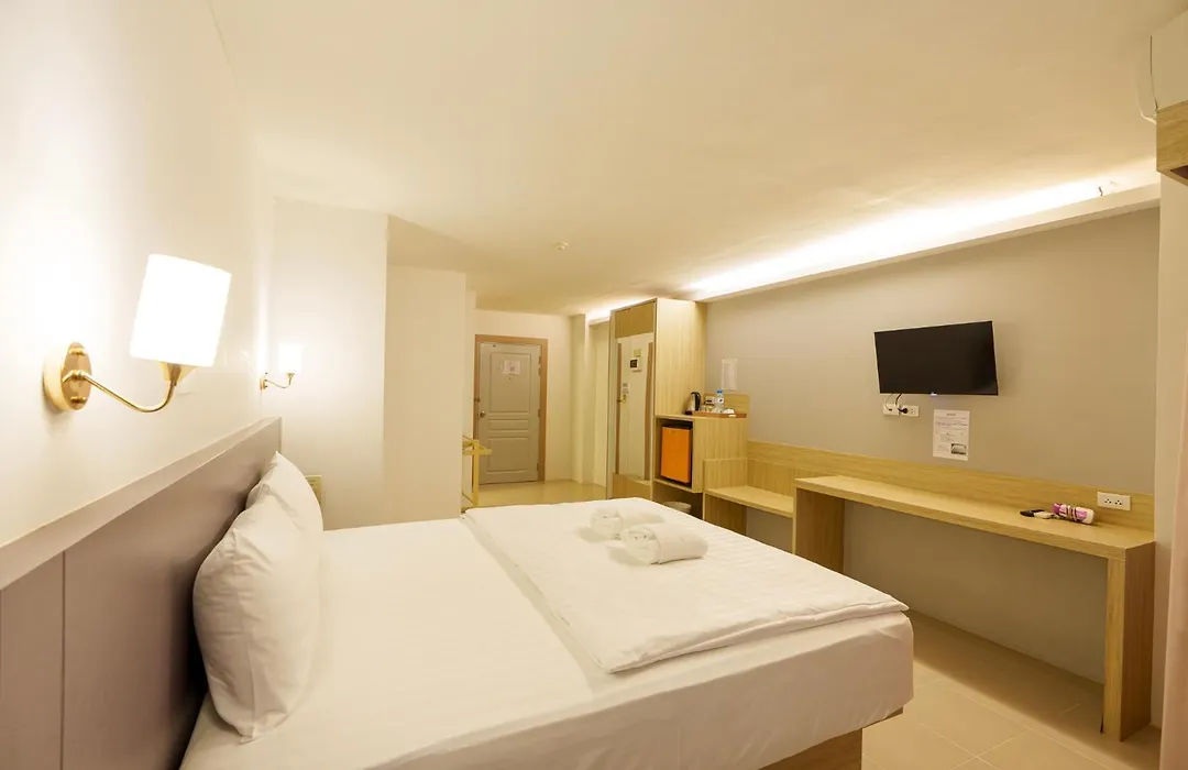 Prom Thailand Cultural Centre Hotel-1